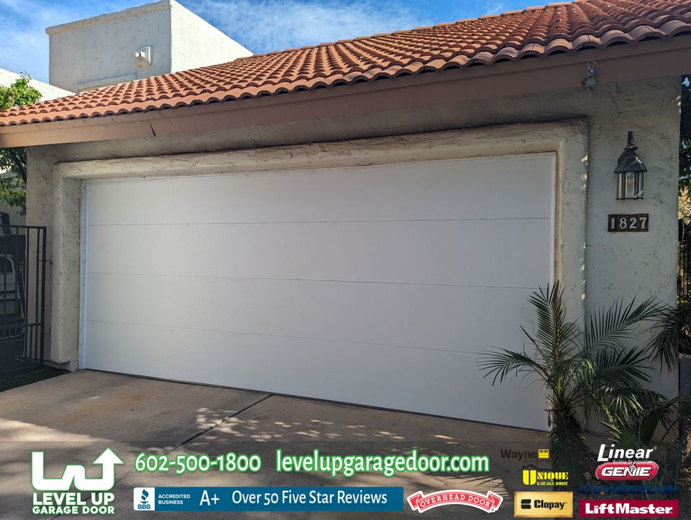 Modern garage door replacement on an Arizona home